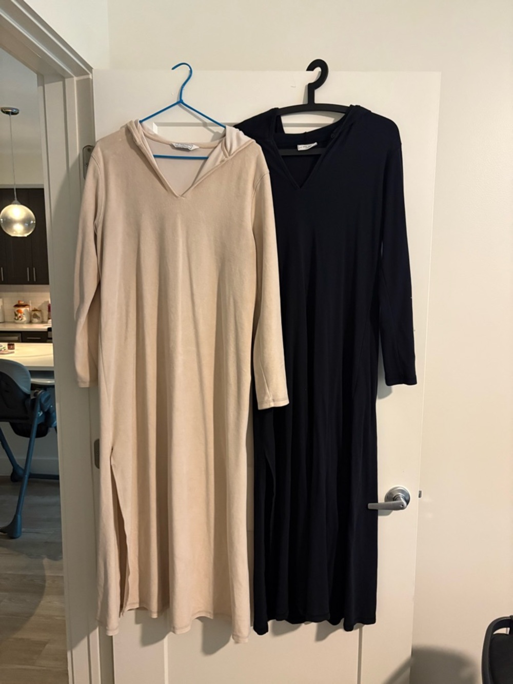 The White Company Women’s Hooded V-Neck Long Sleeve Maxi Lounge Dress Lot